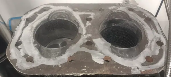 Closed-loop extractor parts during rebuild