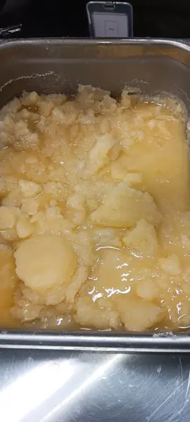 Golden cannabis extract during post-processing