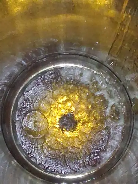 Golden cannabis extract during post-processing